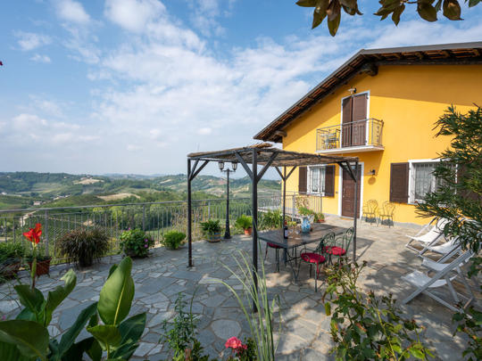 Holiday homes Vinchio Villas Rental Interhome