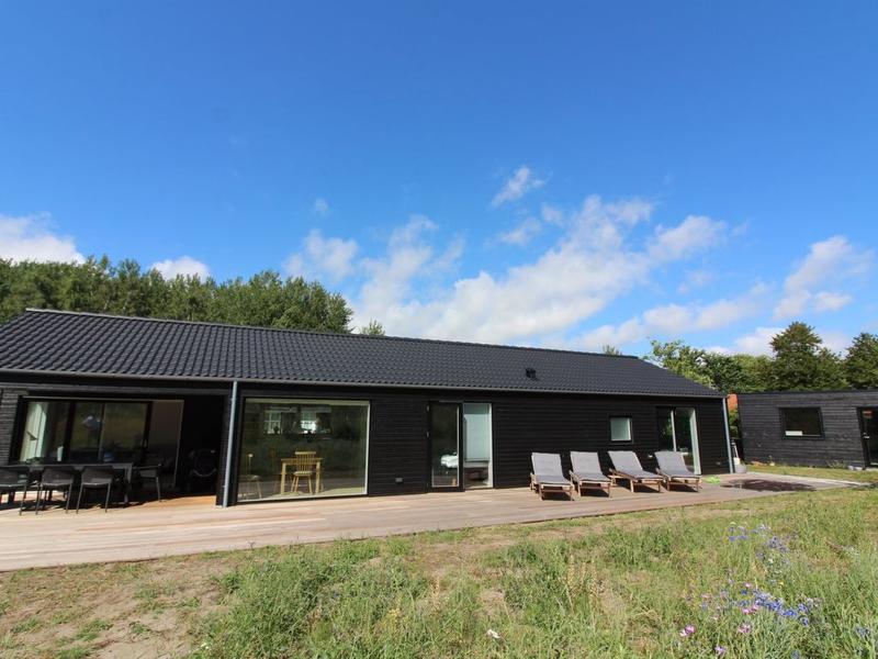 Hus/ Residence|"Oke" - 350m from the sea in Bornholm|Bornholm|Aakirkeby