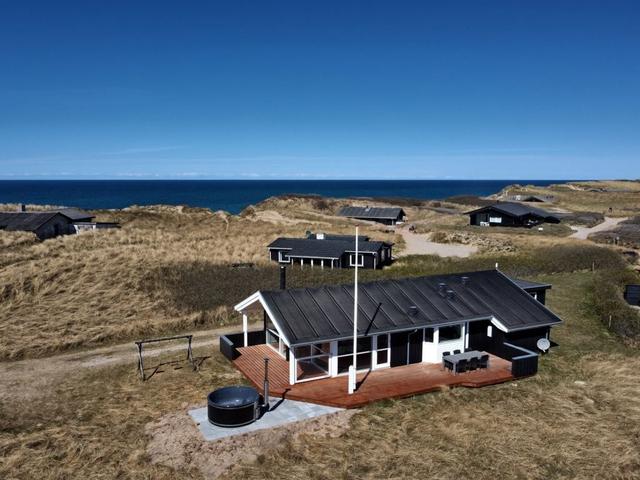 House/Residence|"Ulf" - 100m from the sea|Northwest Jutland|Løkken