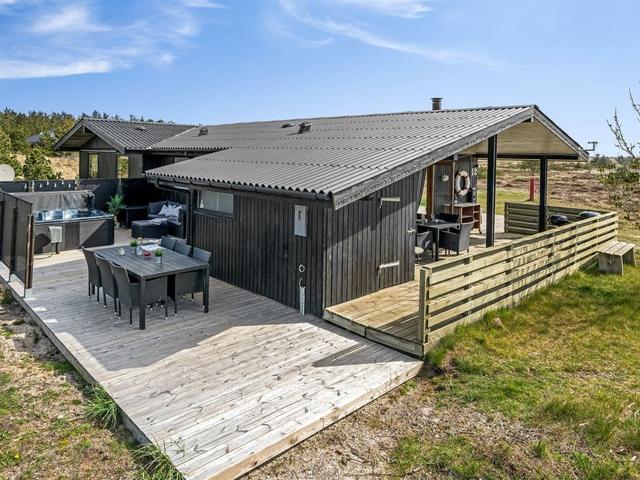 House/Residence|"Brunkil" - 500m from the sea|Western Jutland|Hvide Sande