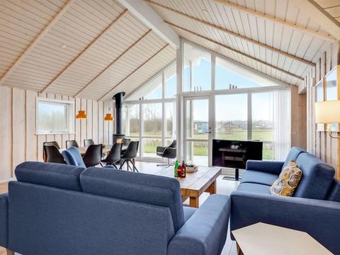 Inside|"Ano" - 950m from the sea|Southeast Jutland|Sydals