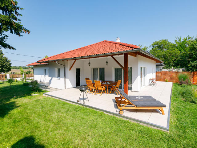 Dom/Rezydencja|Sunstreet|Jezioro Balaton - brzeg południowy|Balatonboglar/Balatonoszod