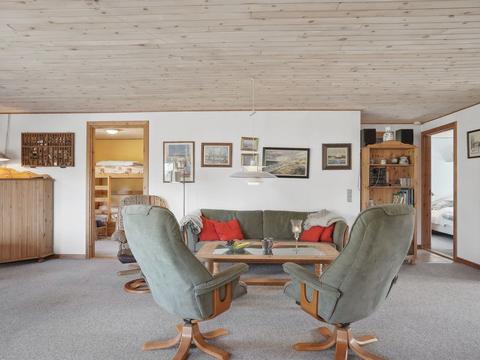 Inside|"Chiuvana" - 1.2km from the sea|Northeast Jutland|Hals