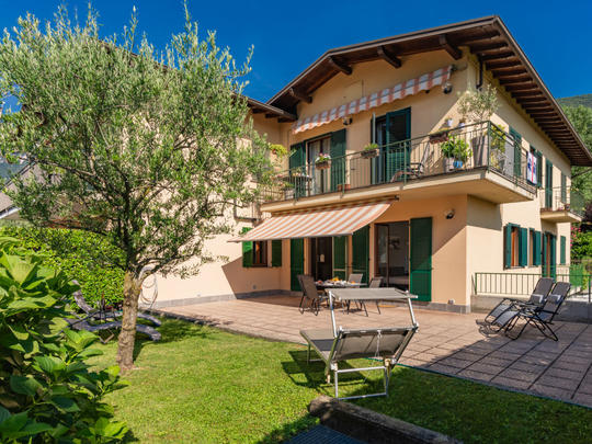 Apartamenty Stazione, Włochy, Jezioro Lugano, Porlezza, Dom