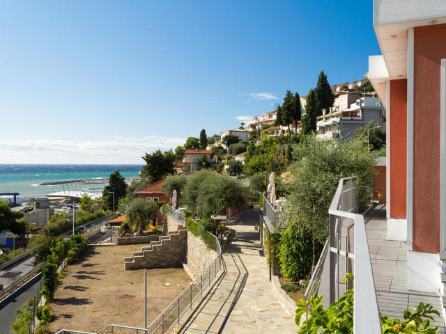 Haus/Residenz|Magnolia (SLR405)|Ligurien Riviera Ponente|San Lorenzo al Mare