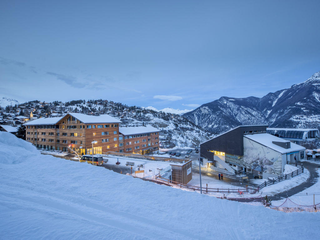 À Changé. Il n'y a pas de montagne mais une station de ski… miniature 