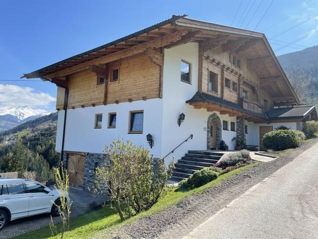 Dom/Rezydencja|Häuser|Dolina Zillertal|Ried im Zillertal