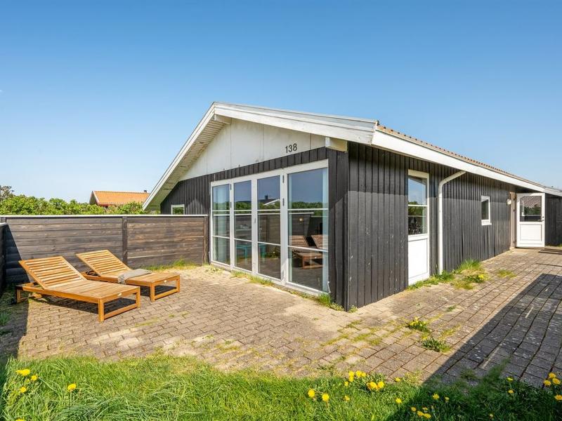 Hus/ Residence|"Bettine" - 500m from the sea in Western Jutland|Jyllands västkust|Harboøre