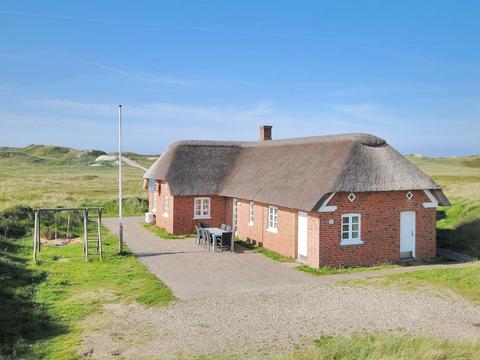 House/Residence|"Skuli" - 200m from the sea|Western Jutland|Ringkøbing