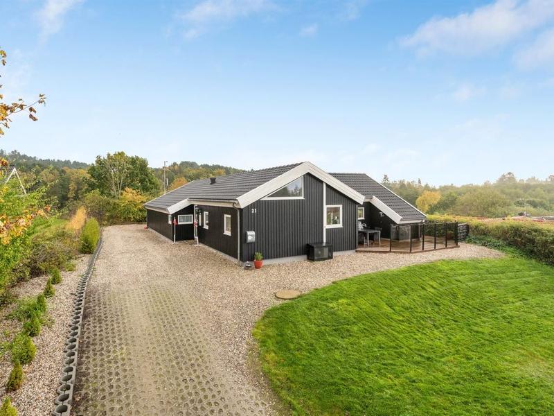 Hus/ Residence|"Ibbe" - 800m from the sea in Djursland and Mols|Djursland & Mols|Ebeltoft