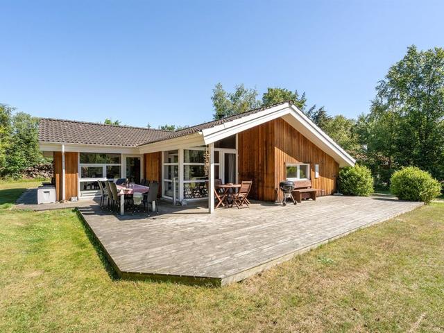 House/Residence|"Milda" - 1.9km from the sea|Northeast Jutland|Hals