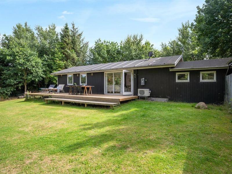 Hus/ Residence|"Niklas" - 400m from the sea in Djursland and Mols|Djursland & Mols|Glesborg