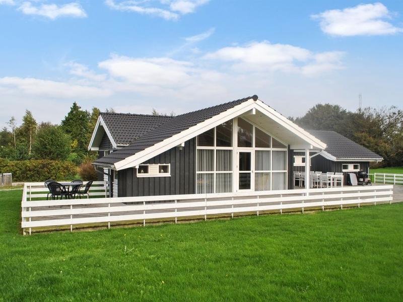 Hus/ Residence|"Ønevus" - 550m from the sea in Funen|Fyn & öar|Humble