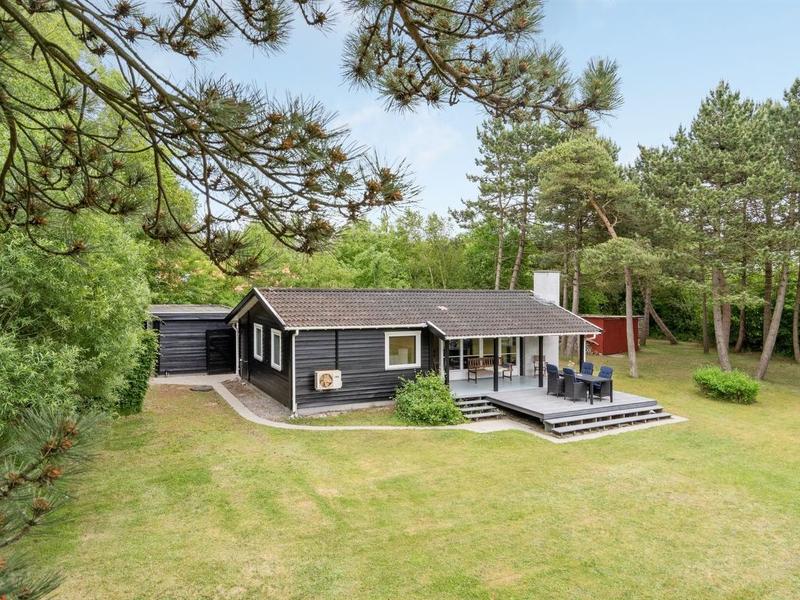 Hus/ Residence|"Nannah" - 250m from the sea in Djursland and Mols|Djursland & Mols|Ebeltoft