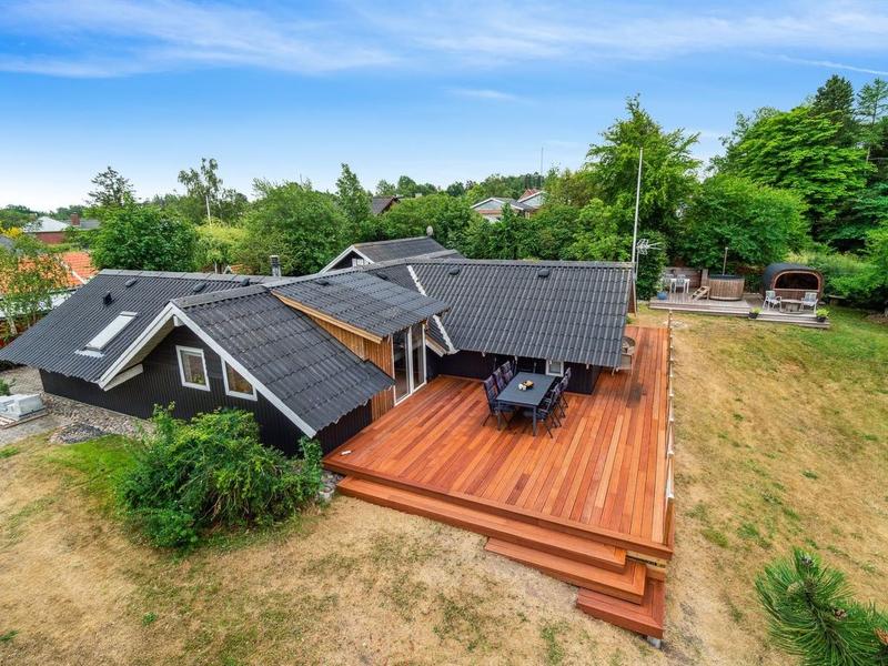 Hus/ Residence|"Stefani" - 1km from the sea in Djursland and Mols|Djursland & Mols|Ebeltoft
