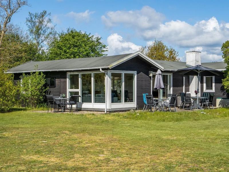 Hus/ Residence|"Frellaf" - 250m from the sea in Djursland and Mols|Djursland & Mols|Ebeltoft