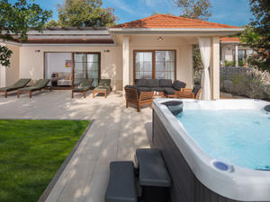 Haus/Residenz|Luxury Bay Villa with private hot tub|Istrien|Rovinj/Bale