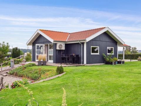 House/Residence|"Hjalmsvider" - 300m from the sea|Southeast Jutland|Broager