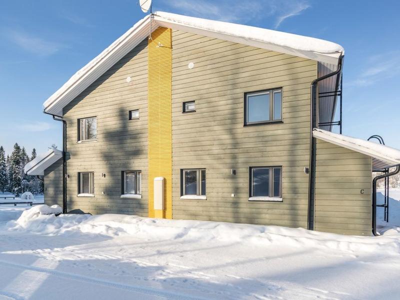 Innenbereich|Hallan karhu c, paritalo|Kainuu|Hyrynsalmi
