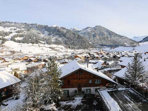 Wnętrze|Rinderberg Sockelgeschoss Nordost|Oberland Berneński|Zweisimmen