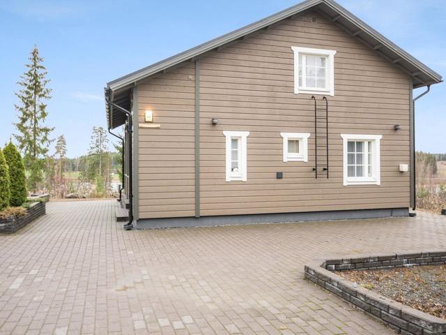 Hus/ Residens|Villa nummenranta 2|Keski-Suomi|Kuhmoinen