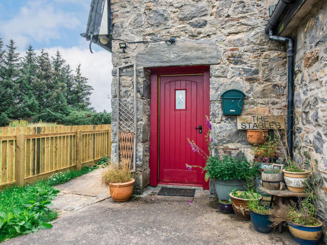 House/Residence|The Stable|Scotland|Drumnadrochit