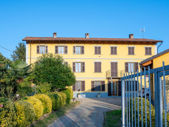 Appartamento Al Torrione, Italia, Piemonte-Langhe & Monferrato, Rocca d'Arazzo, Casa