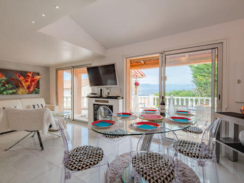 L'intérieur du logement|Bellevue|Côte d'Azur|Théoule sur mer