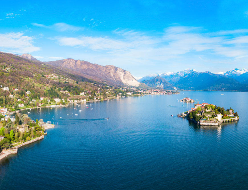 Maisons de vacances bon marché au bord du lac