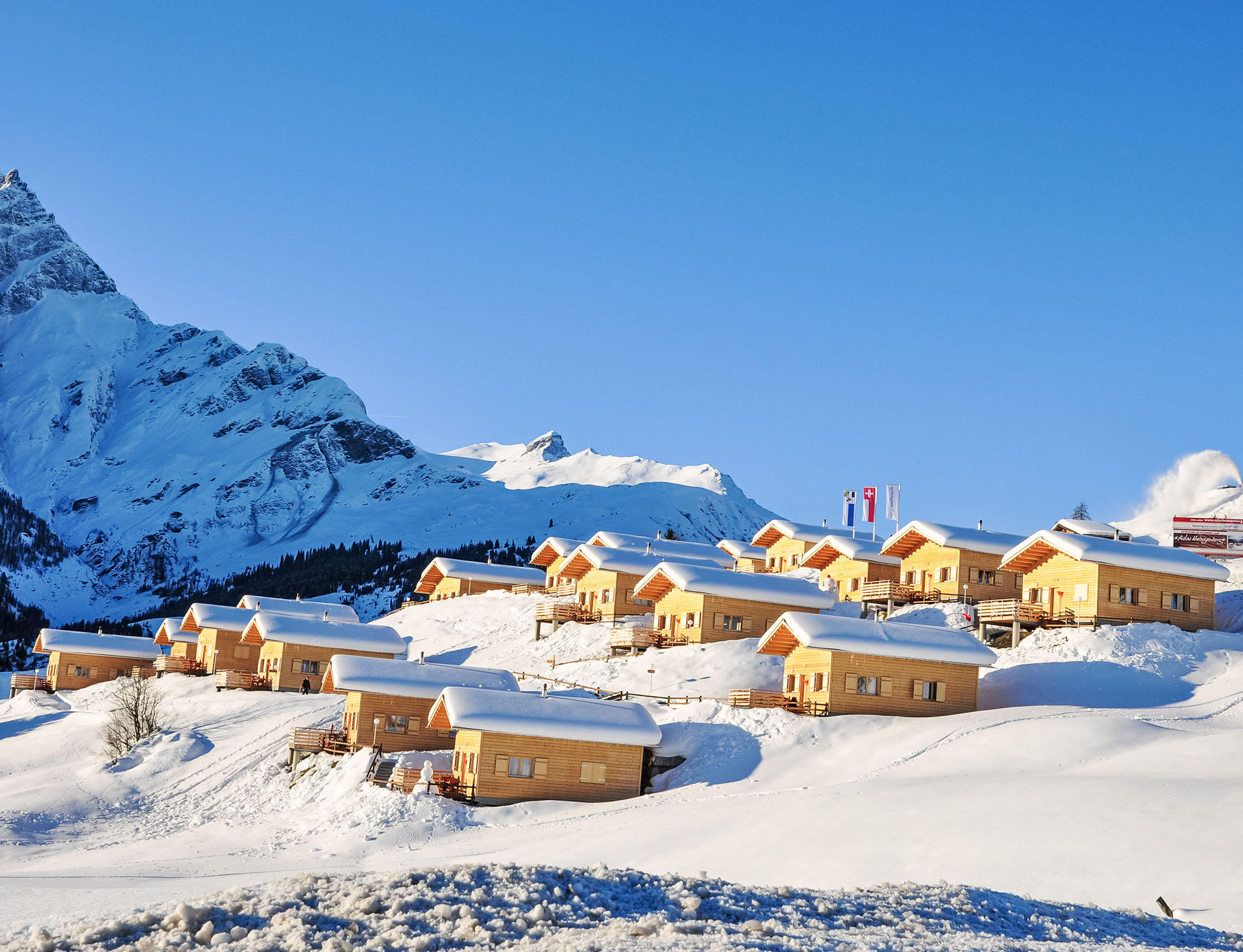 Ski Chalets, Apartments & Luxury Homes on the Slopes