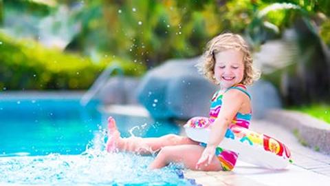 Rekreační objekty s bazénem vhodné pro rodiny s dětmi