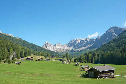 pera-di-fassa-ferienhaus.jpg