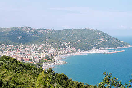 marina-di-andora-ferienhaus.jpg