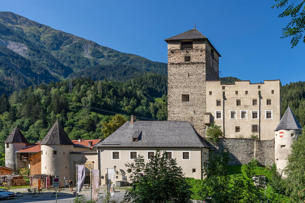 Österreich Landeck Schloss