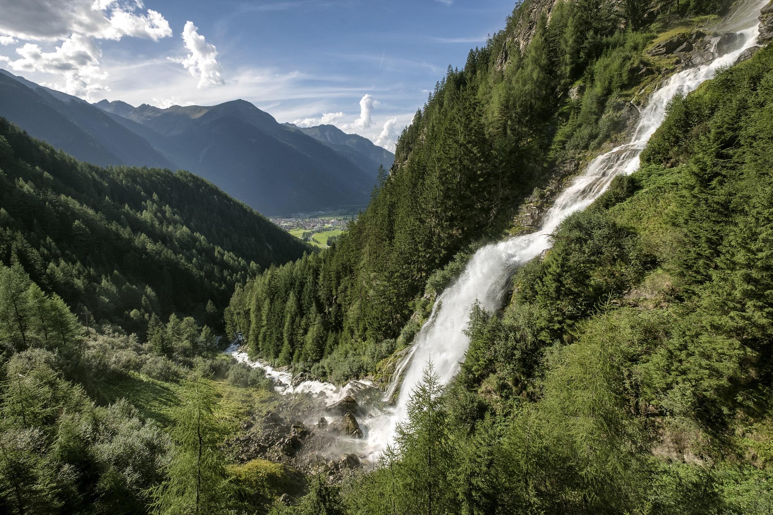 Autriche Ötztal Chute d'eau Stuibenfall