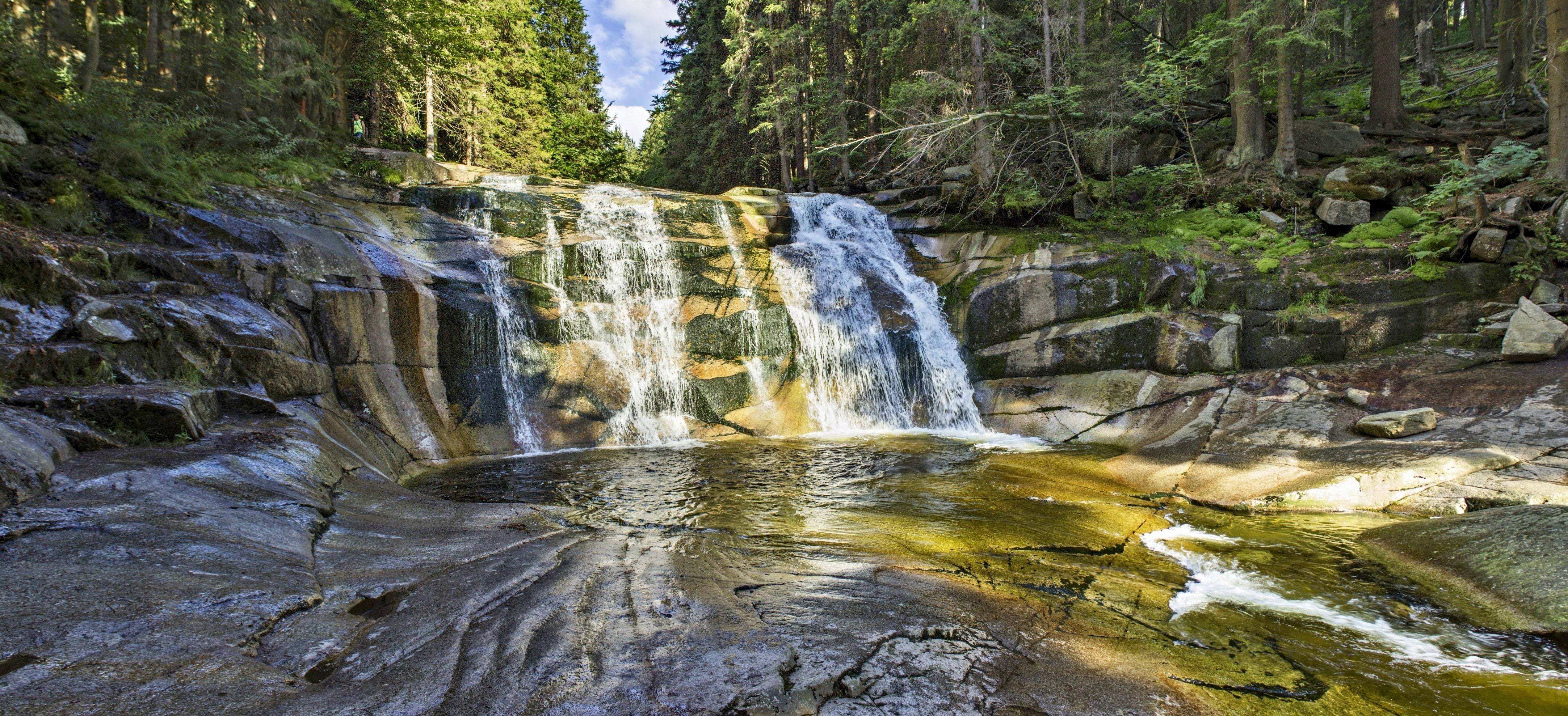 Chutes d'eau de Mumlava de la République tchèque