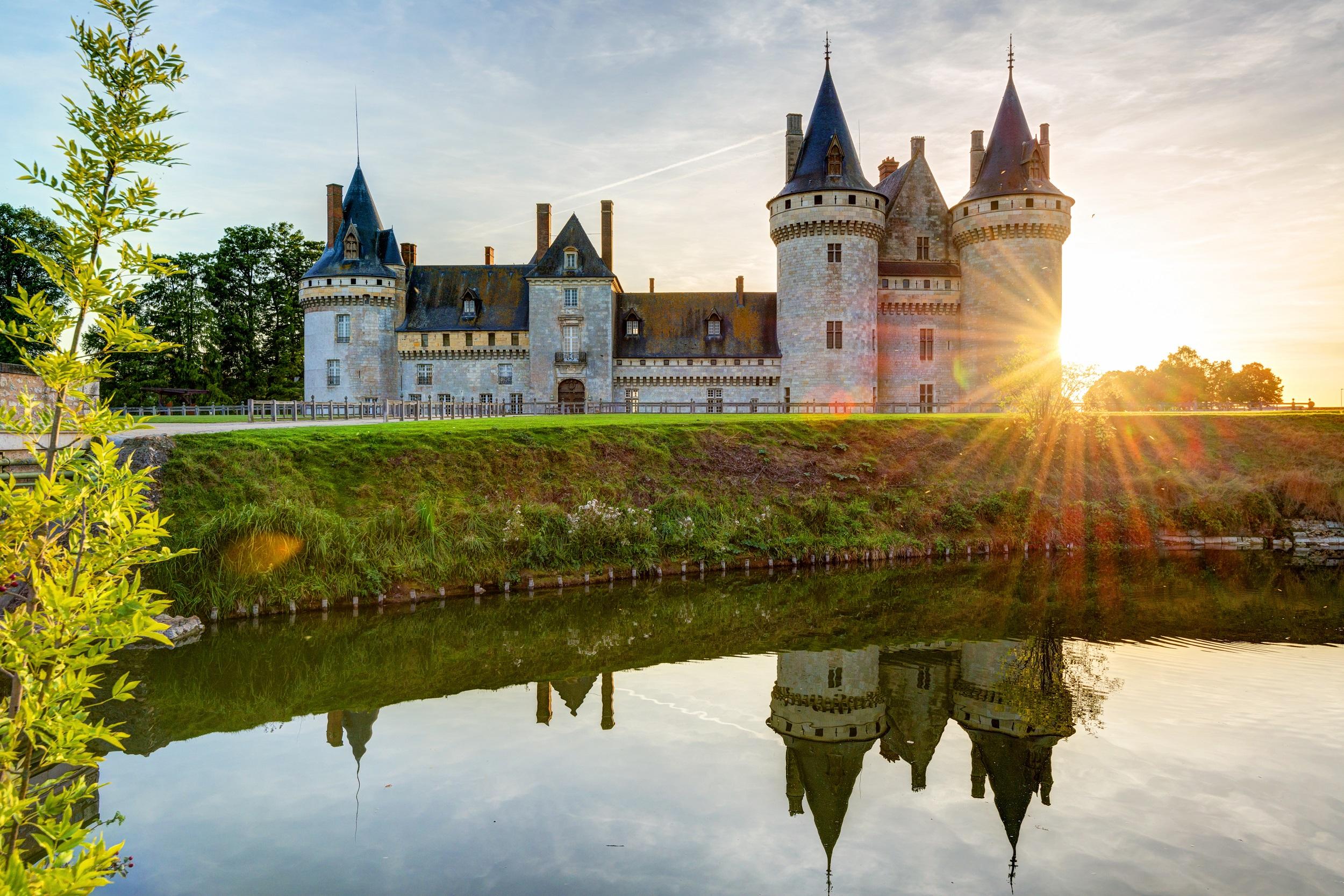 Frankreich-Loiretal-Schloss-Sully-sur-Loire