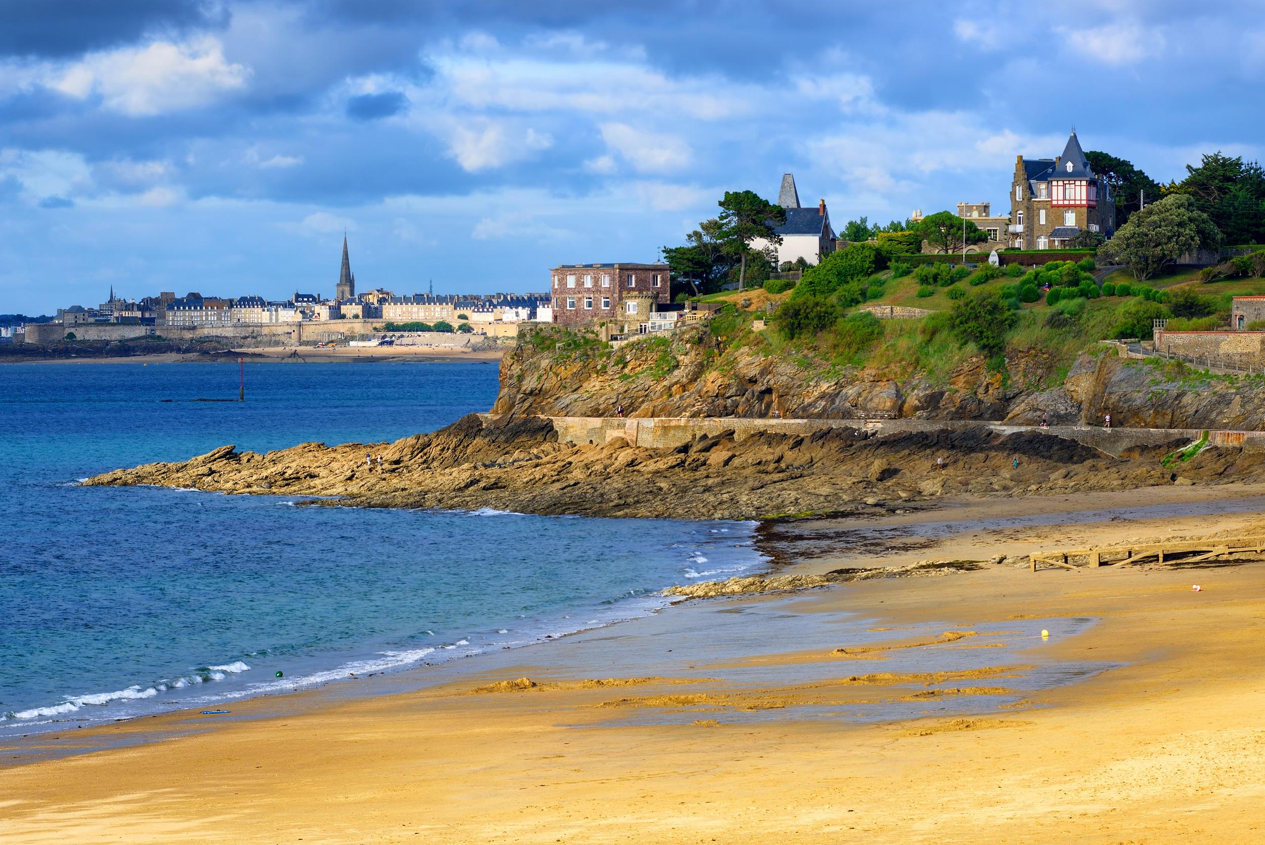 saint enogat strand