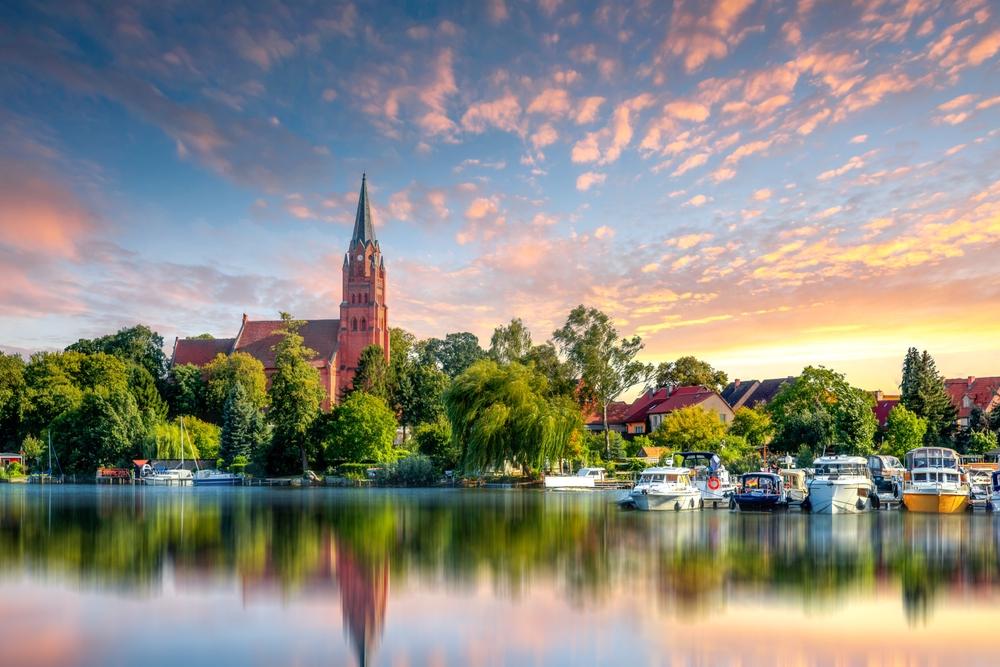 Duitsland Röbel oude stad kerk