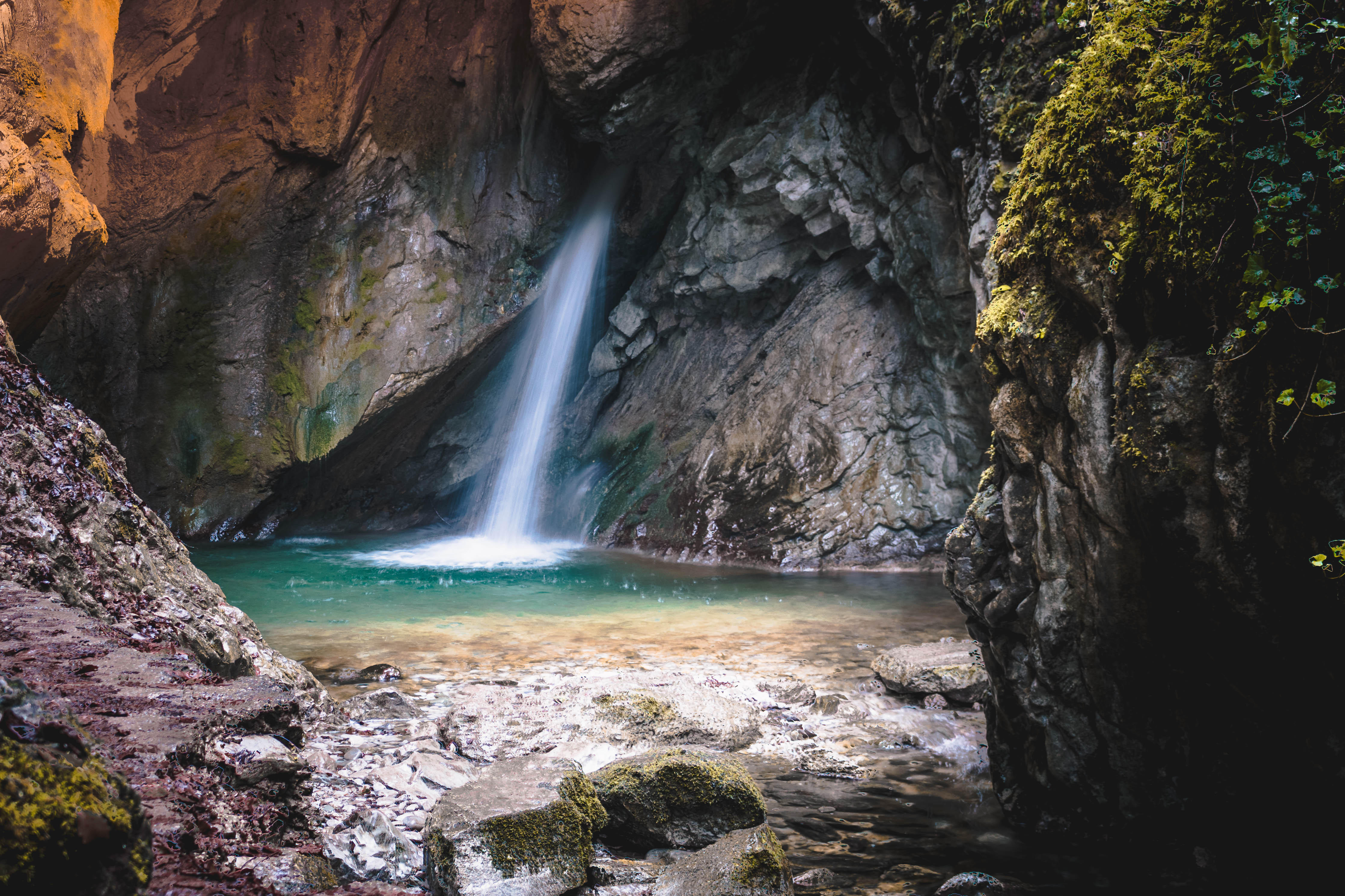 Italien Ledrosee Wasserfall Gorg d'Abiss