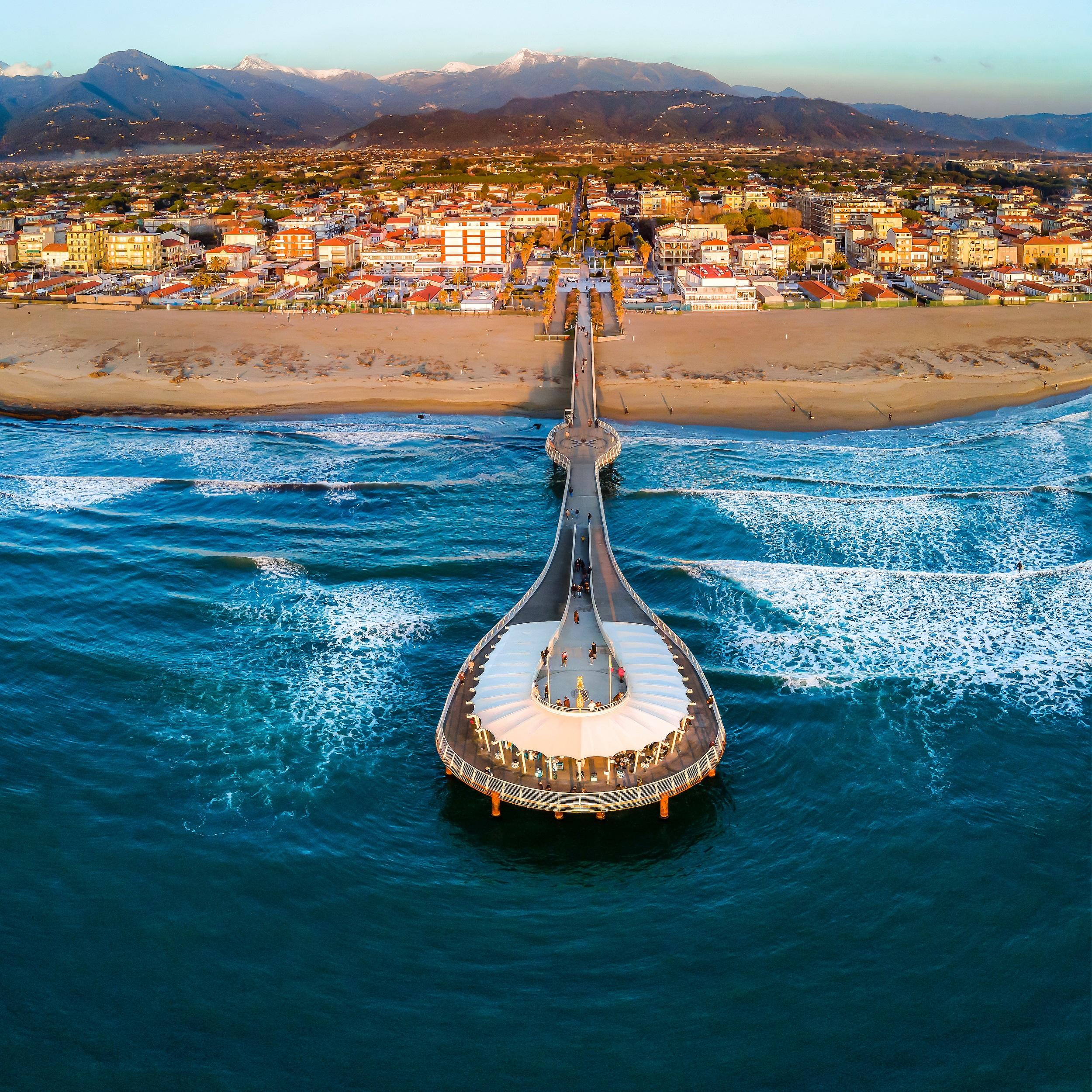 italië-lido-di-camaiore-pier