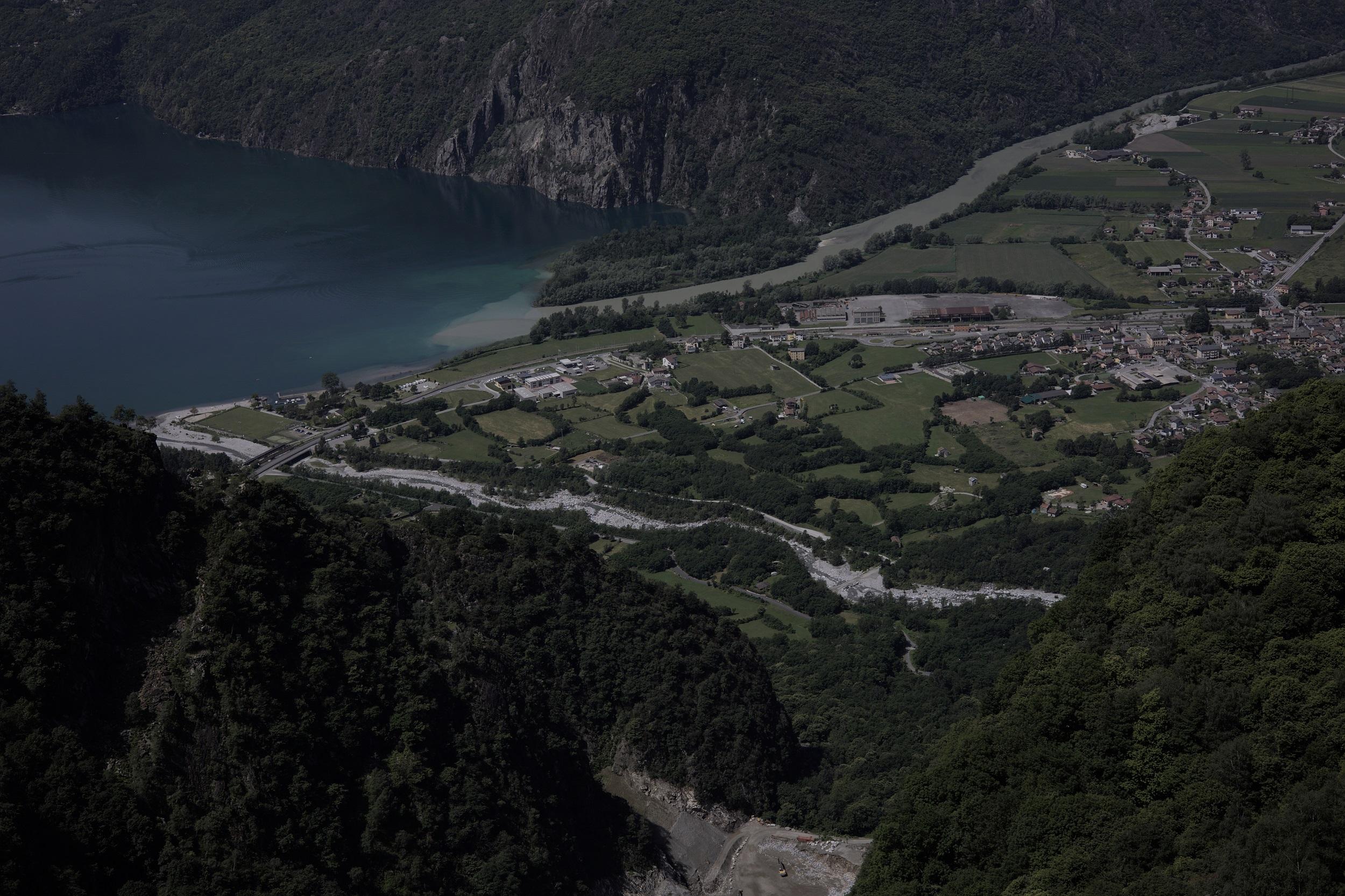 Uitzicht op Italië vanaf het Tracciolino-pad
