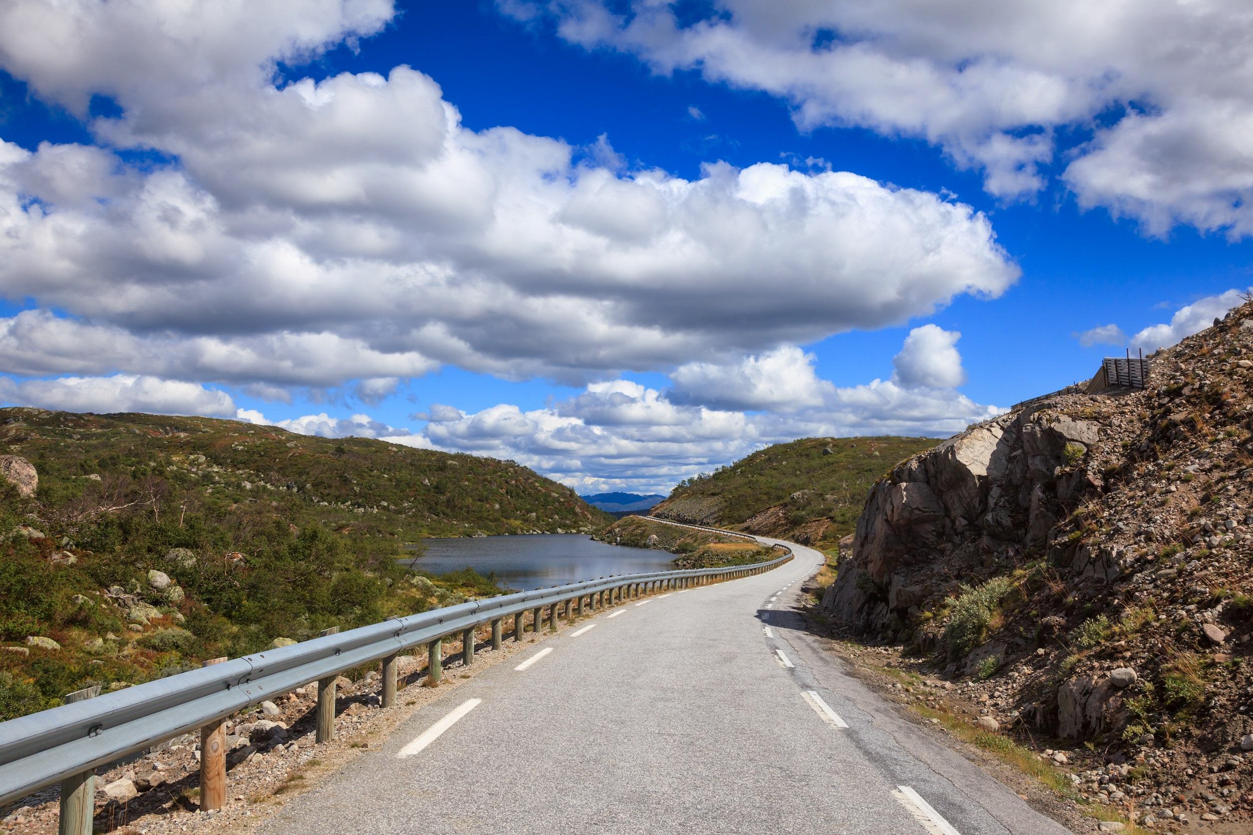 route-du-lac-norvège