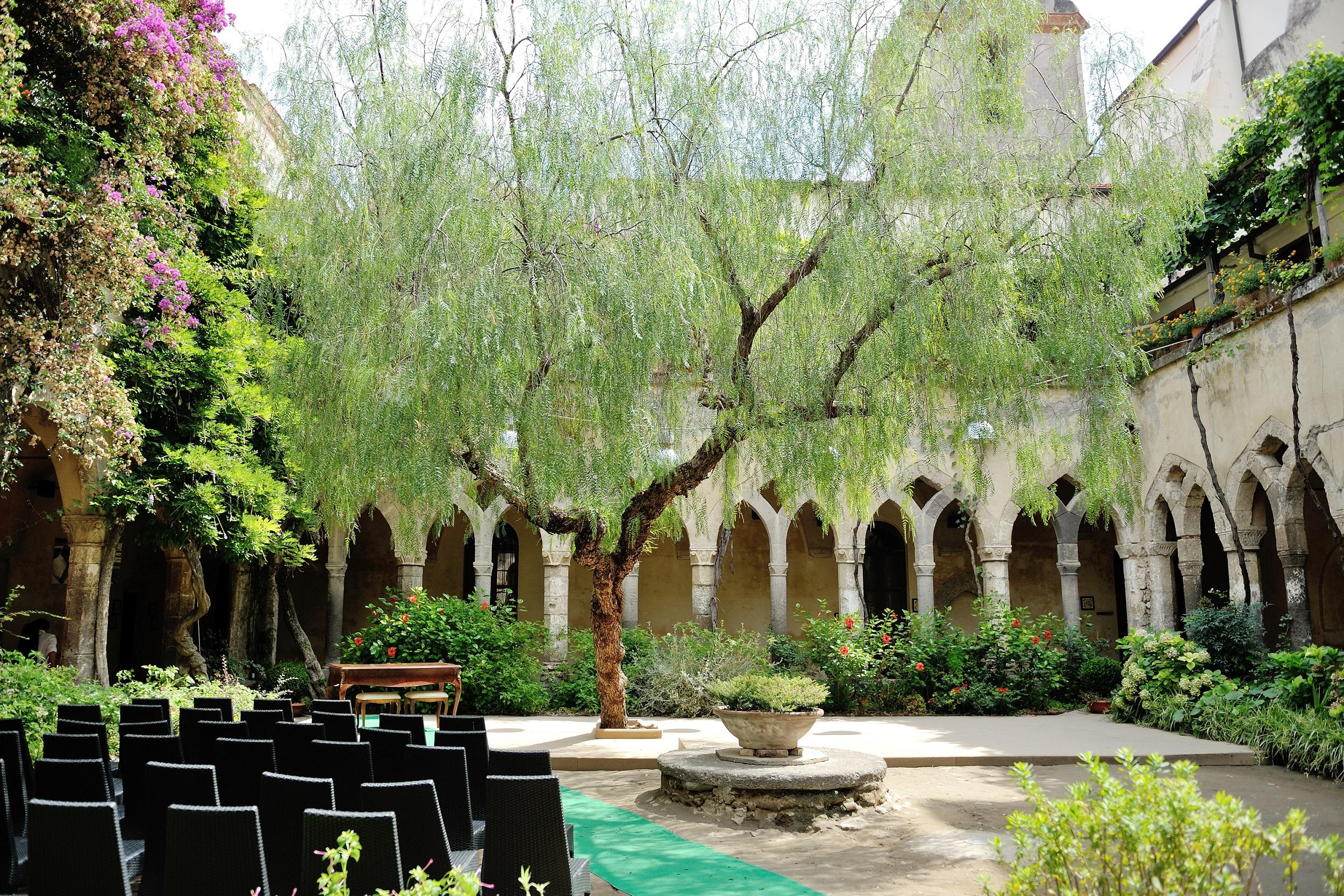 église Le Chiostro di San Francesco sorrente