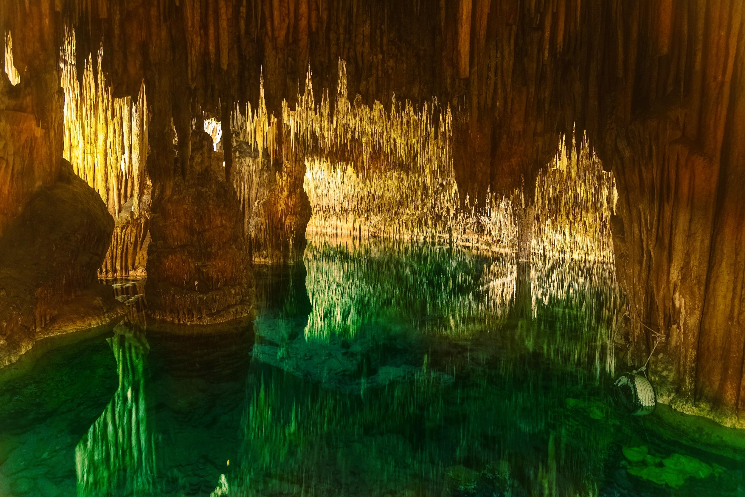Spanien Balearen Drachenhöhlen Mallorca