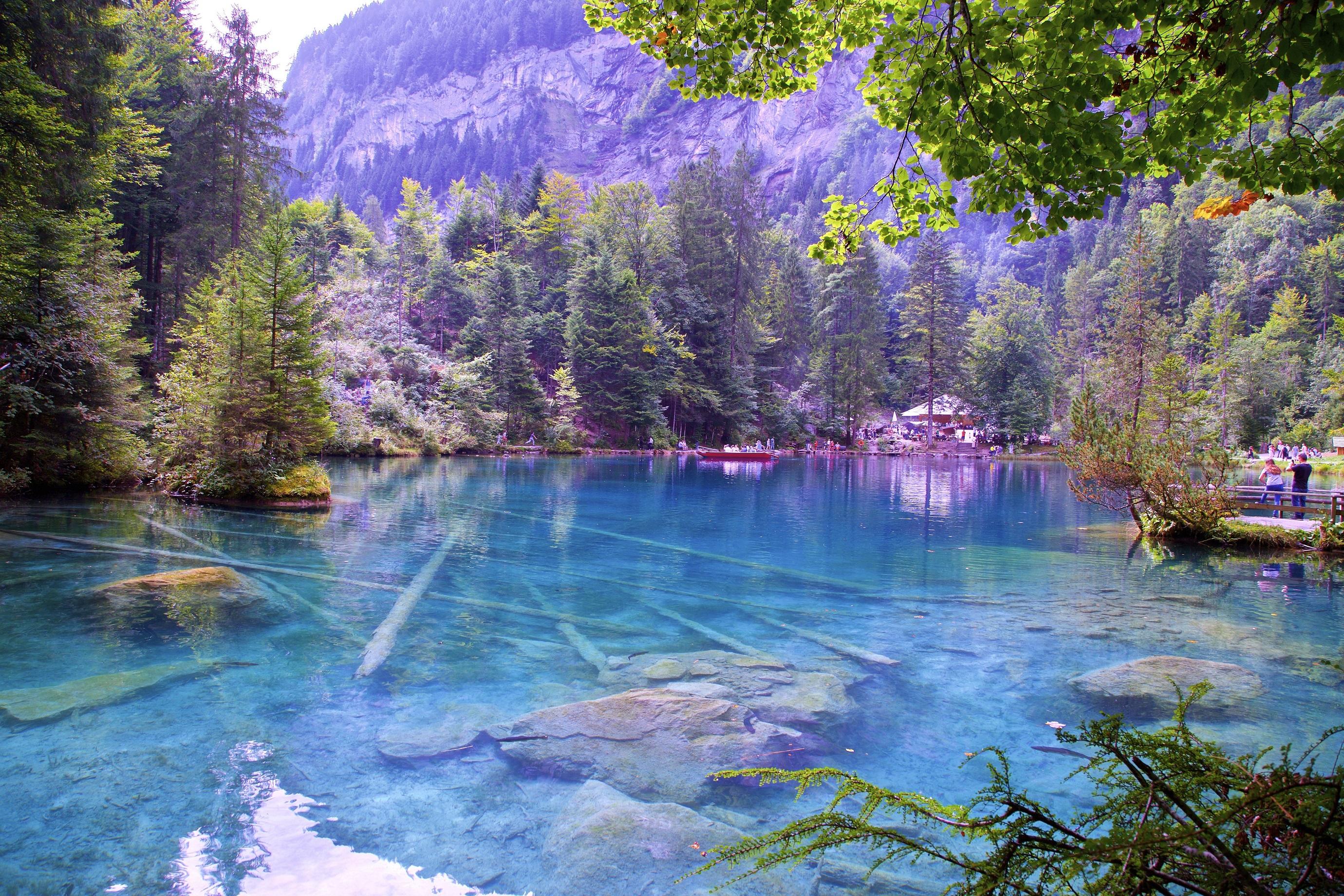 lac bleu en suisse