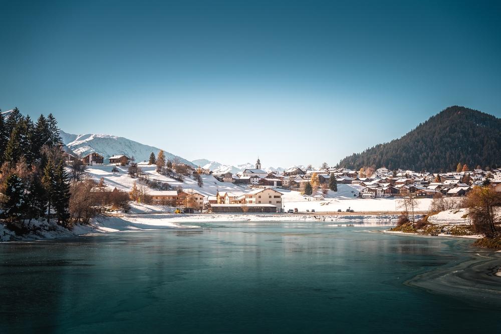 Schweiz Brigels Dorf