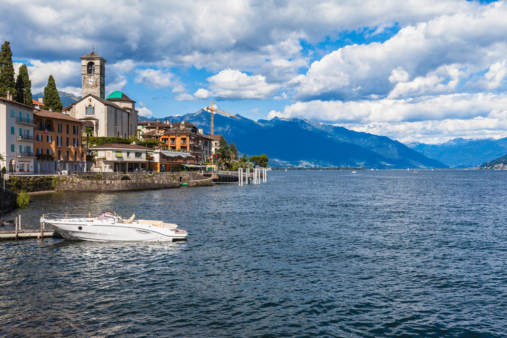 Uitzicht op het Lago Maggiore, Brissago, Zwitserland