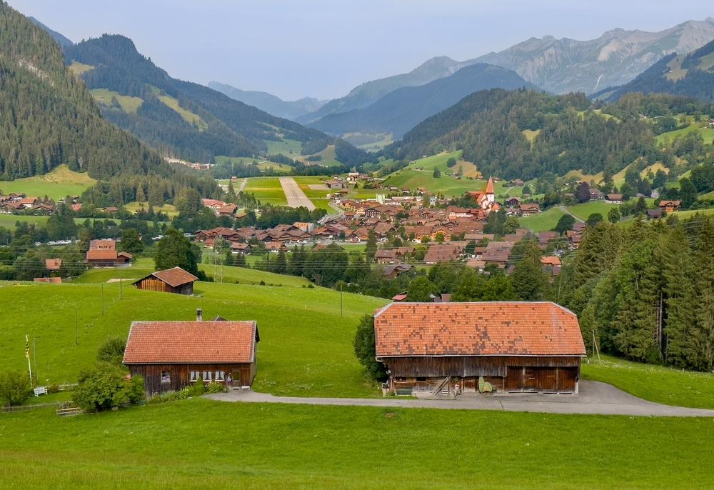 Vue sur Saanen, Suisse