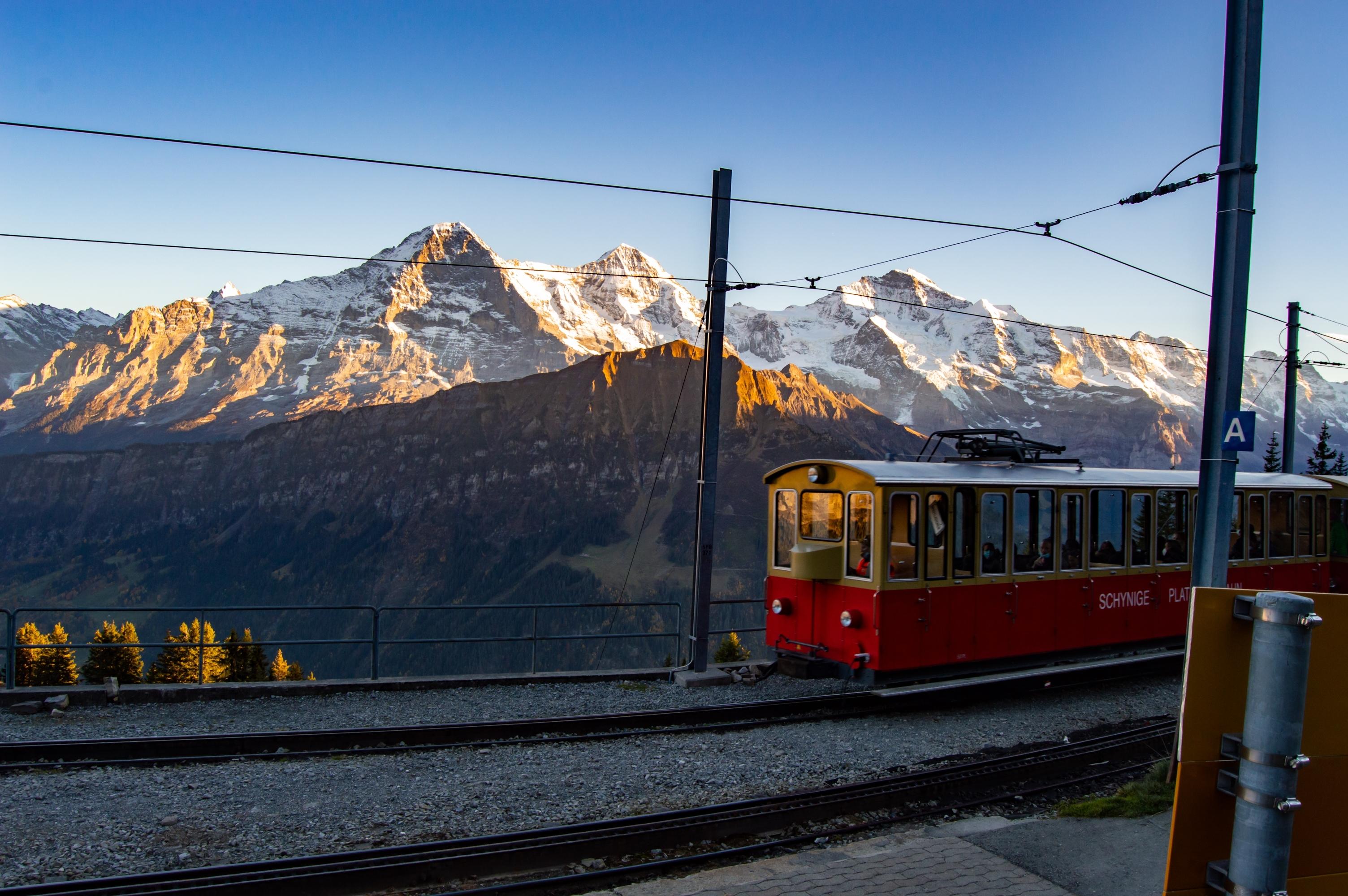 suisse-train-suisse-wilderswil